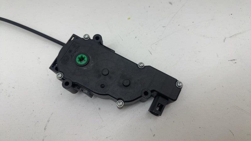 100818600B 12-20 Model S Rear Liftgate Trunk Cinch Lock Latch Actuator & Cable 1008186-00-B