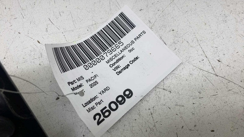 68229238AD ⭕ 2017-2025 Chrysler Pacifica Rear Right Bumper Mount Support Bracket 68229238AD