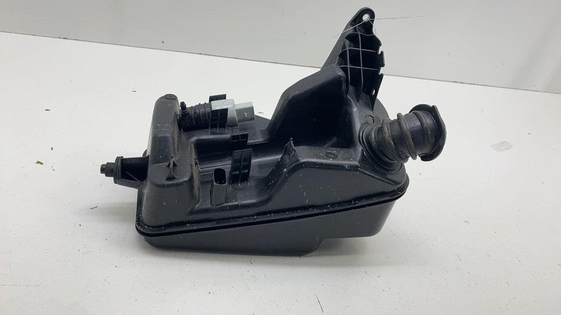 ⭕ 2022 Mercedes Benz EQS450+ Class Front Washer Fluid Reservoir Tank A