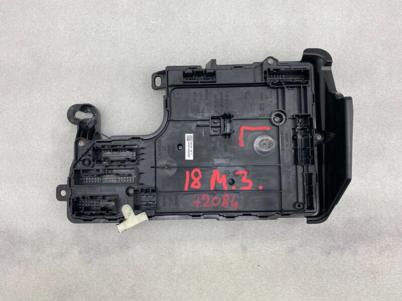 156745500C 2017-2023 Tesla Model 3 M3 Left Low Voltage Controller Electronic Control Module