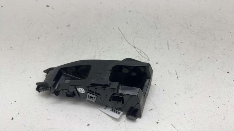 175710000C ⭕ 24-25 Model 3 Rear Passenger Taillight Tail Lamp Mount Bracket RH 1755643-00-D