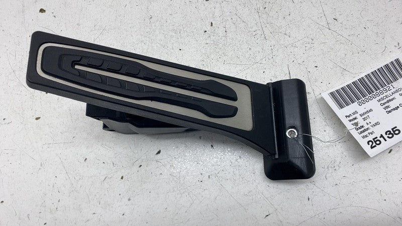 ⭕ 2017 2018 2019 BMW 540i Gas Pedal Accelerator Throttle Sensor OEM 35