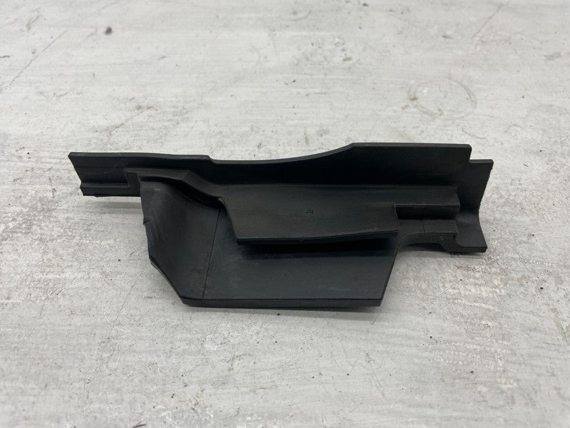 1046148-00-A ⭕ 12-20 Tesla Model S Front Passenger Side Fixed Glass Seal Right 1046148-00-A
