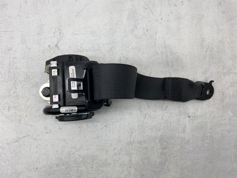 1081281-01-D ⭕17-23 Tesla Model 3 Rear Left or Right 2nd Row Seat Belt Retractor 1081281-91-D