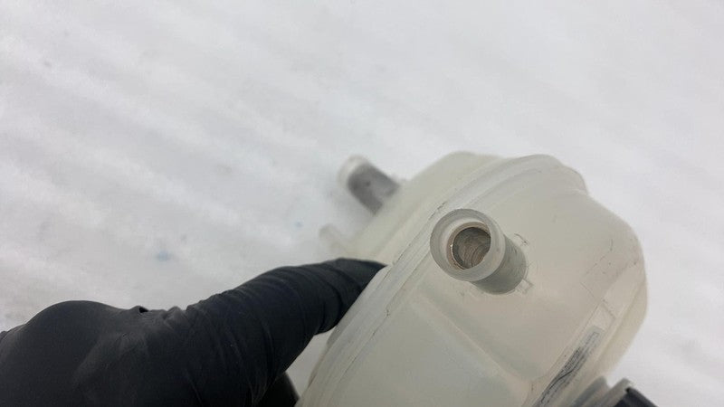 P11-M50310-01 ⭕ 2022-2024 Lucid Air Coolant Reservoir Tank Bottle Cabin Assembly P11-M50310-01