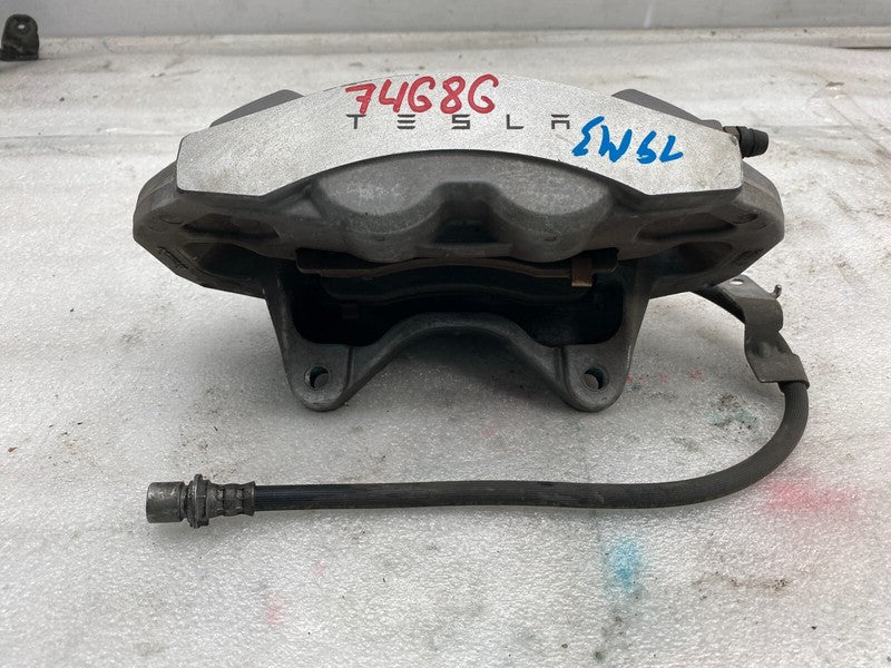 104462200D ⭕ 2017-2023 Tesla Model 3 Front Right Caliper w/ Brake Hose Line RH 1044622-00-D