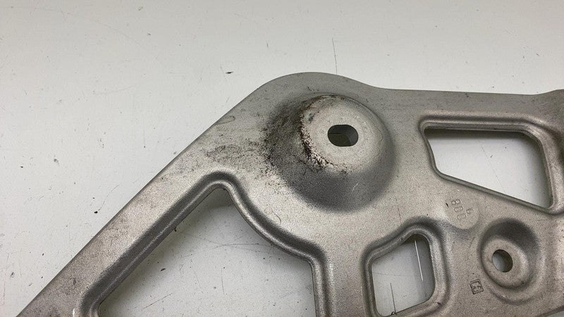 A 297 625 48 00 ⭕ 22-23 Mercedes EQS 450+ Front Right Fender Apron End Rail Bracket A2976254800
