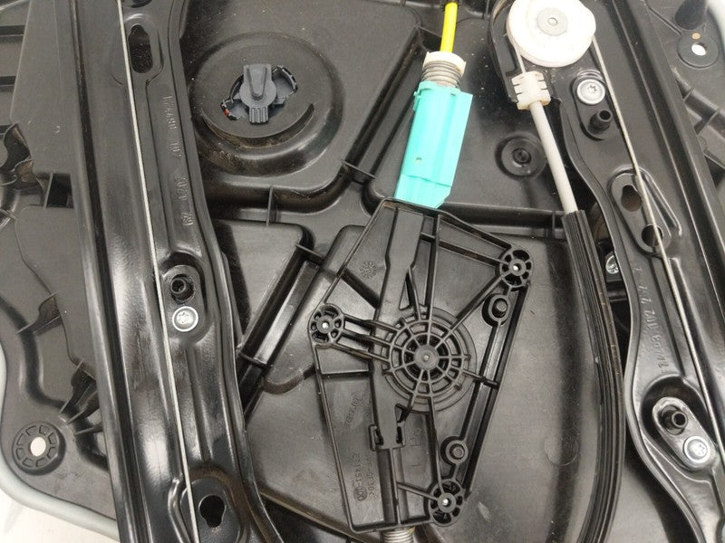 ⭕ 20-24 Tesla Model Y Rear Passenger Right Window Regulator & Motor 14