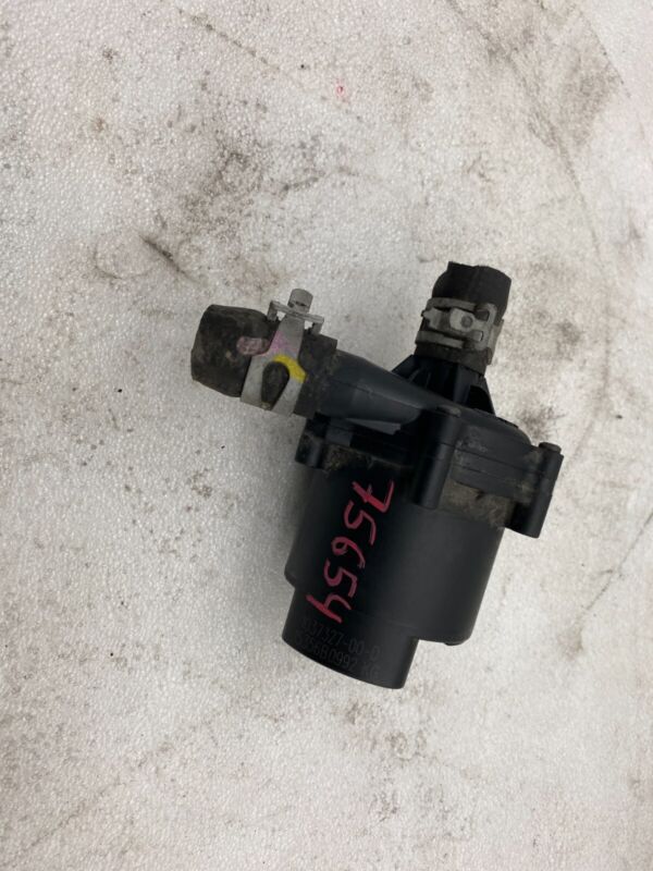 2016-2020 Tesla Model X Cooling System Auxiliary Water Coolant Pump System OEM