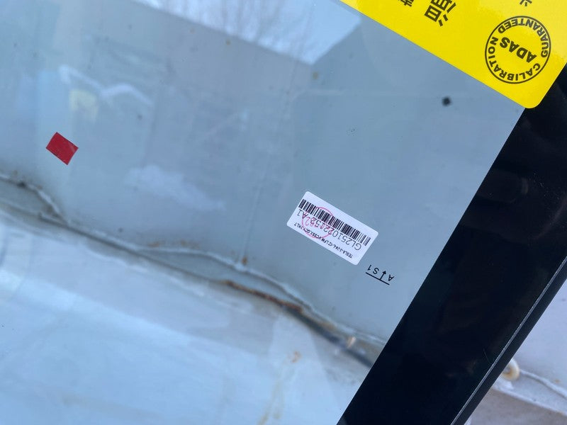 ⭕ 2024-2026 Tesla Model 3 Front Windshield Glass Wind Screen Assy 1715