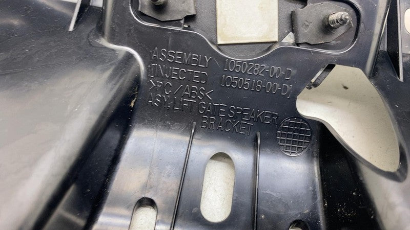 ⭕ 2016-2020 Tesla Model X Rear Liftgate Speaker Bracket w/ Speakers 10