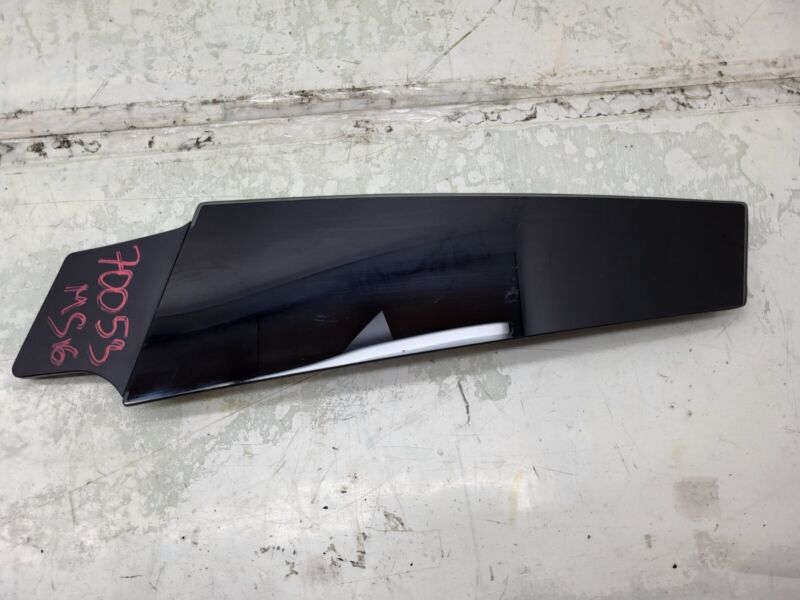 Does Not Apply 2012-2015 Tesla Model S MS Right B-Pillar Molding Applique Glass Trim Cover RH