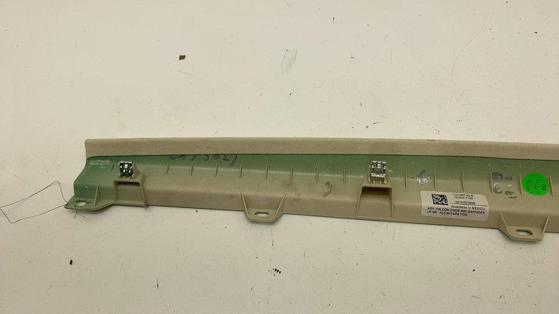 105154700B ⭕ 2016-2020 Tesla Model X Rear Left Falcon Door Trim Mid Gap Hider 1051547-00-B