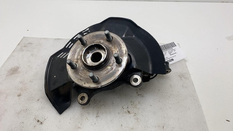 ⭕ 18-22 Toyota CHR Front Passenger Side Spindle Knuckle w/ Hub & Shield Right RH