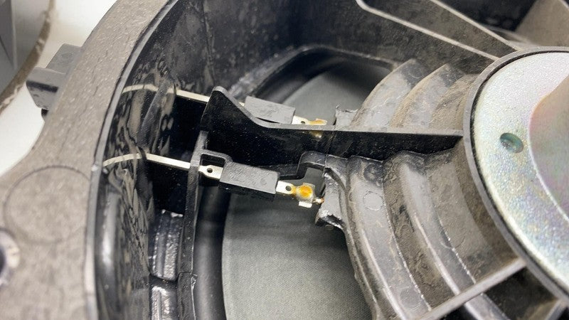 2017-2023 Tesla Model 3 Y Front Door Audio Woofer Speaker 200MM Assemb