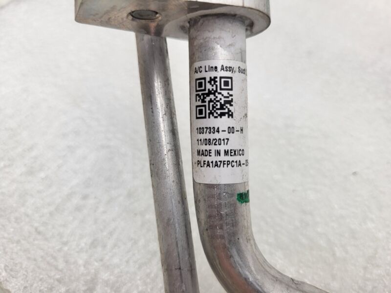 103733400H 16-20 Model X AC Line Liquid Suction to Right Hand Rocker Hose Pipe 1037334-00-H