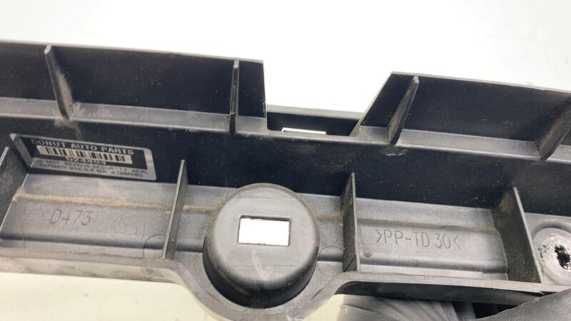 670032729 ⭕2017-2022 Maserati Levante Rear Bumper Center Mount Support Bracket 670032729