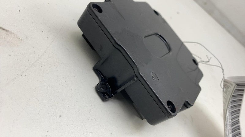 ⭕2016-2020 Tesla Model X Rear Falcon Controller Door Control Module 10