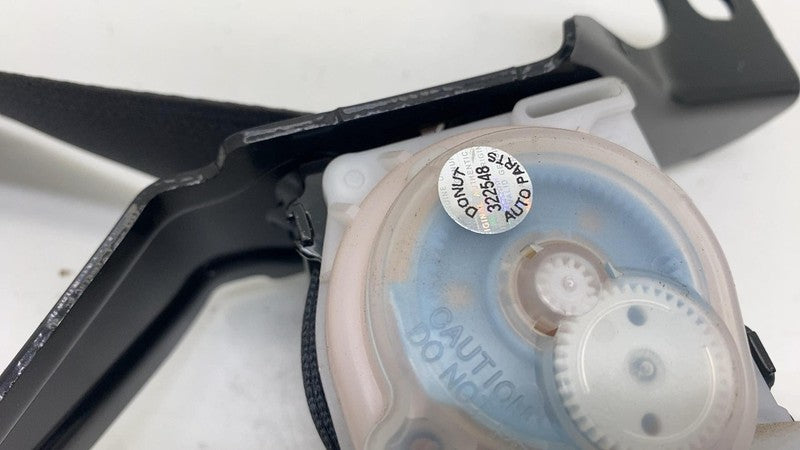 ⭕ 2018-2023 Subaru Crosstrek Driver Side Seat Belt & Retractor Left LH Assembly