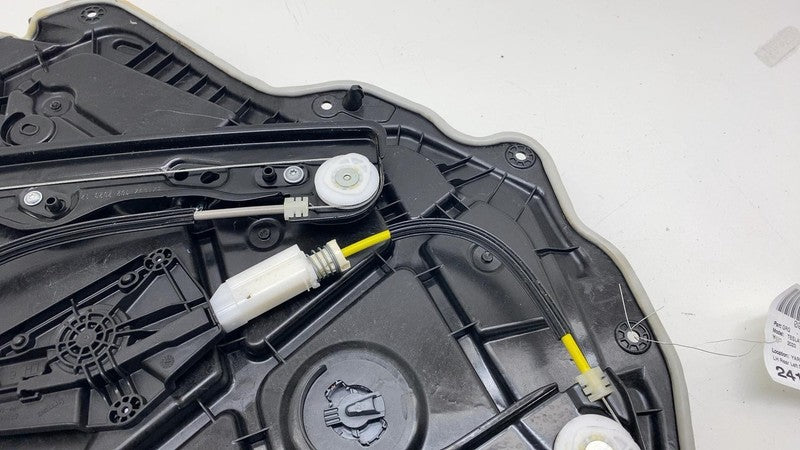⭕ 20-24 Tesla Model Y Rear Left Window Regulator & Motor w/ Carrier 14