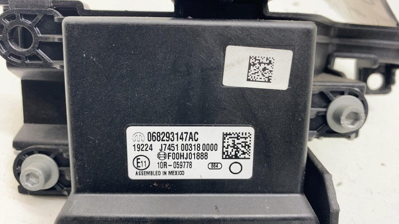 ⭕ 2017-2020 Maserati Levante Network Gateway Computer Control Module 0