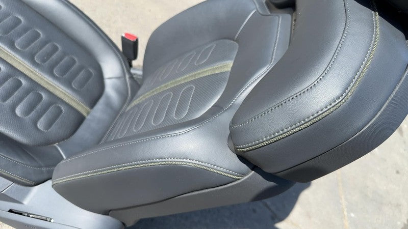 ⭕22-25 Rivian R1T R1S Front Driver Side 1st Row Seat Black Mountain Leather Left