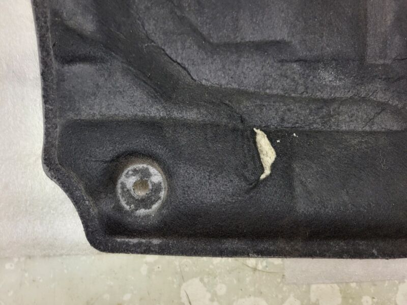 151479100B 20-22 Model Y Performance Rear Motor Bay Noise Absorber Panel Cover 1514791-00-B