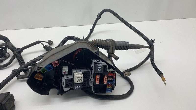 2011-2014 Porsche Cayenne Engine Bay Junction Fuse Relay Box & Wiring