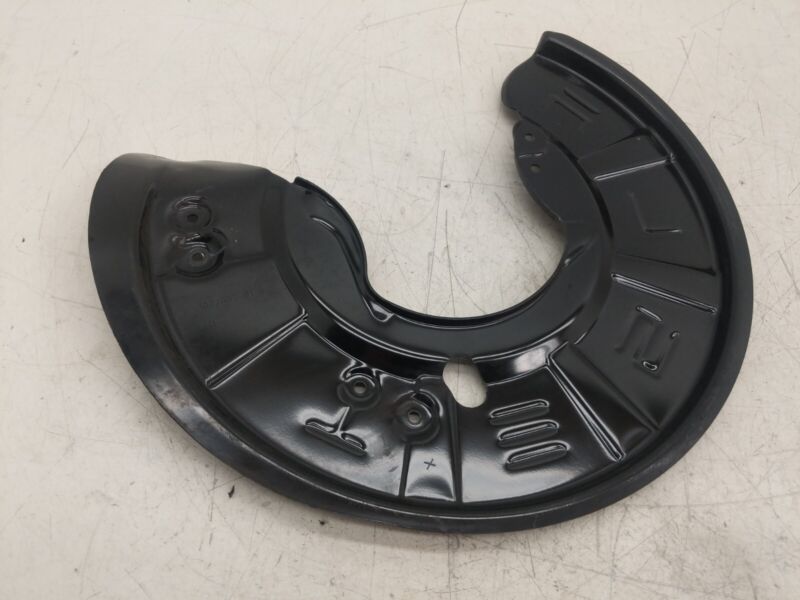 1027662 01 B 2016-2020 Tesla Model X MX Front Passenger Side Brake Disc Dust Pan Plate Shield