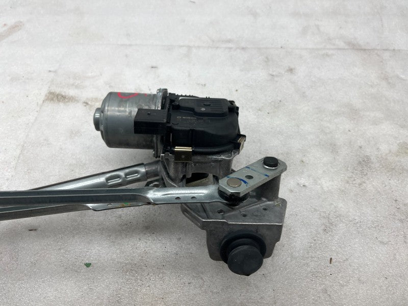 1658936 00 A ⭕ 20-22 Tesla Model Y Front Windshield Wiper Linkage Module & Motor 1658936-00-A
