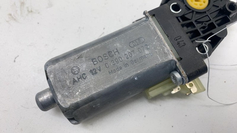 0390207072 ⭕ 18-19 Porsche Cayenne Front Driver Side Seat Adjustment Motor Left 390207072