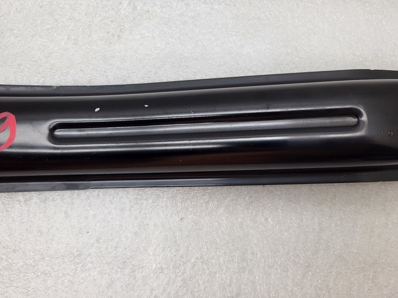 1098705 00 C ⭕ 17-23 Model 3 Rear Left or Right 2nd Row Seat Outer Rail Bracket 1098705-00-C