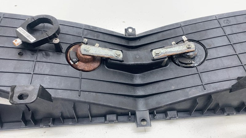 ⭕12-20 Tesla Model S Radiator Shutter Air Duct Center Intake Grille 10