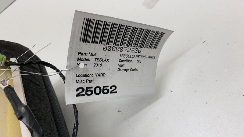1067389-00-B ⭕ 2017-2020 Tesla Model X Front Left or Right 1st Seat Upper Cushion Black Assy