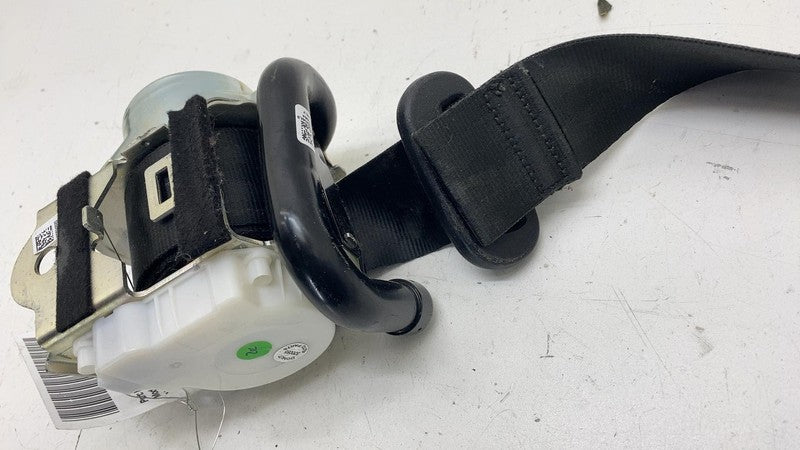 31675956 ⭕21-23 Polestar 2 Rear Passenger Side 2nd Row Seat Belt Retractor Right 31675956