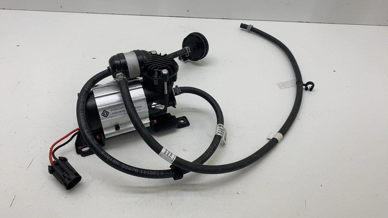 PT0005569301 ⭕ 22-24 Rivian R1T R1S Rear Air Ride Suspension Compressor Pump PT00055693-01