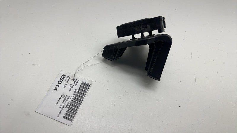 ⭕ 16-20 Tesla Model X Seven Pin Perpendicular Radar Sensor Module 1108
