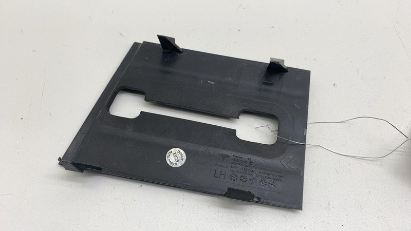 ⭕ 24-25 Tesla Cybertruck Front Side Bumper Lower Tow Eye Cap Left 1815