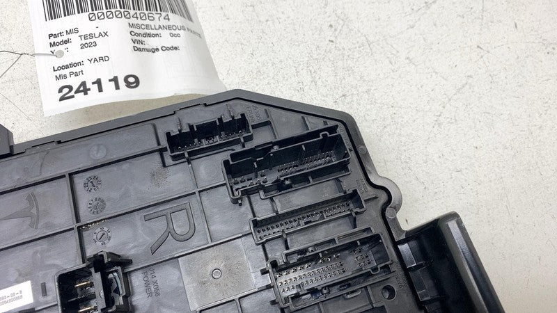 158569302B ⭕ 21-23 Tesla Model S X Right Controller Body Control Module GEN 4 1585693-02-B