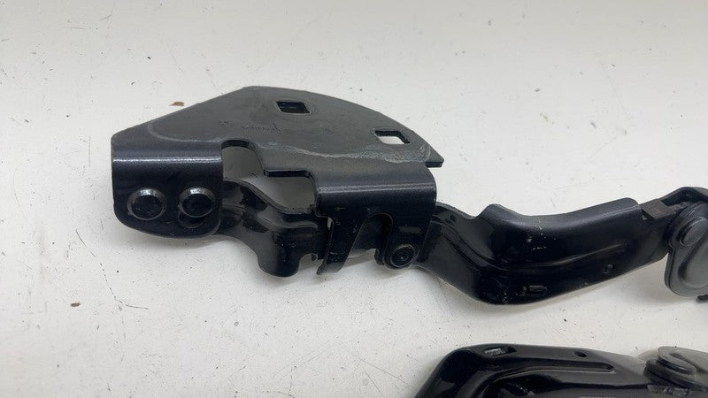 177493500B ⭕ 24-25 Model 3 Front Left & Right Hood Bonnet Hinge Closure Assist 1774935-00-B