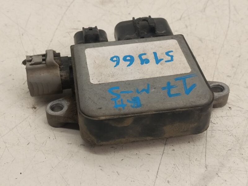 2012-2020 Tesla Model S MS Passenger Side Fan Control Module Right 82821-20280