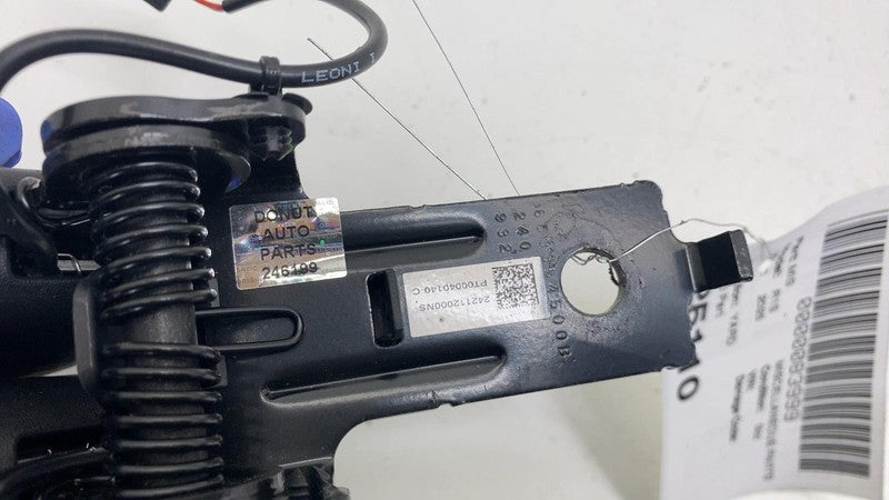 PT00040140C ⭕ 2022-2025 Rivian R1S Rear 3rd Row Center Seat Belt Safety Buckle PT00040140C