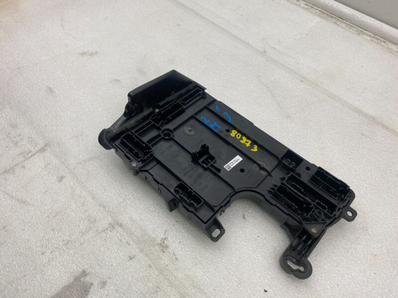 156745500C 17-23 Model 3 Left Low Voltage Controller Electronic Control Module 1567455-00-C