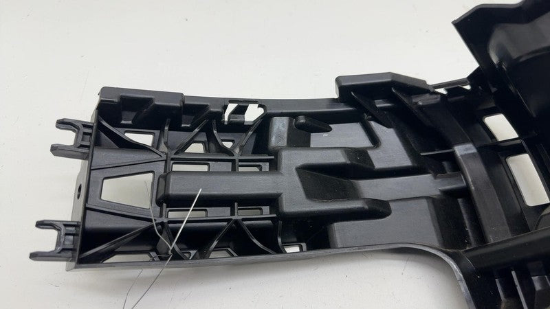 9Y3 807 394 A ⭕2019-2024 Porsche Cayenne Rear Right Bumper Mounting Bracket Support 9Y3807394A