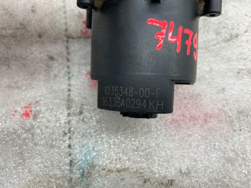 103534800F 2016-2020 Tesla Model S X Cooling System Auxiliary Water Coolant Pump FWD Assy