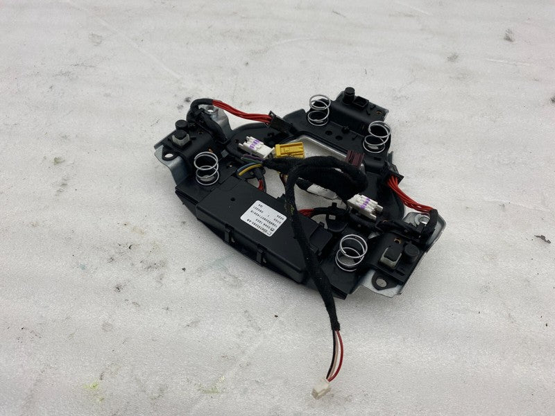 102338100C ⭕ 2012-2020 Tesla Model S X Steering Wheel Retainer Plate Bracket 1023381-00-C