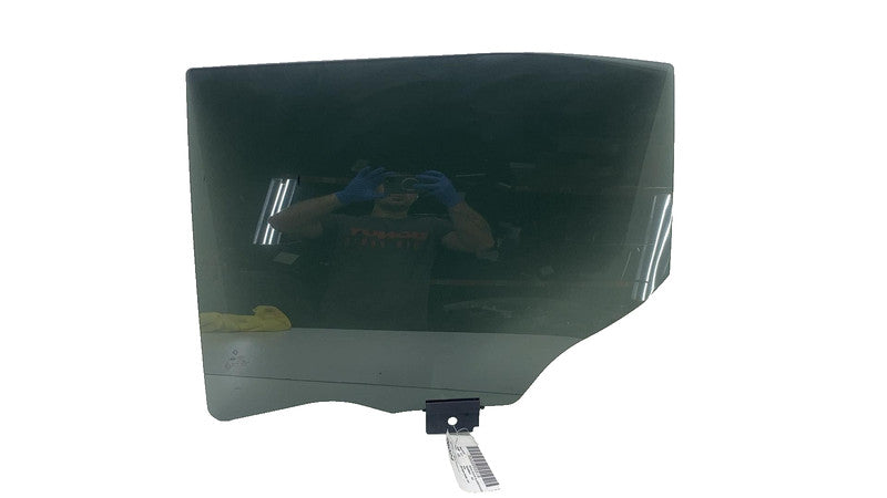 E2 43R-0115131 ⭕ 2022-2024 Rivian R1T Rear Driver Side Door Glass Window Left LH E243R-0115131