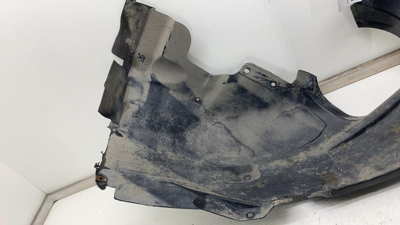 DM51R16114BD 2013-2018 Ford C-Max Front Passenger Right Wheelhouse Splash Mud Guard Shield