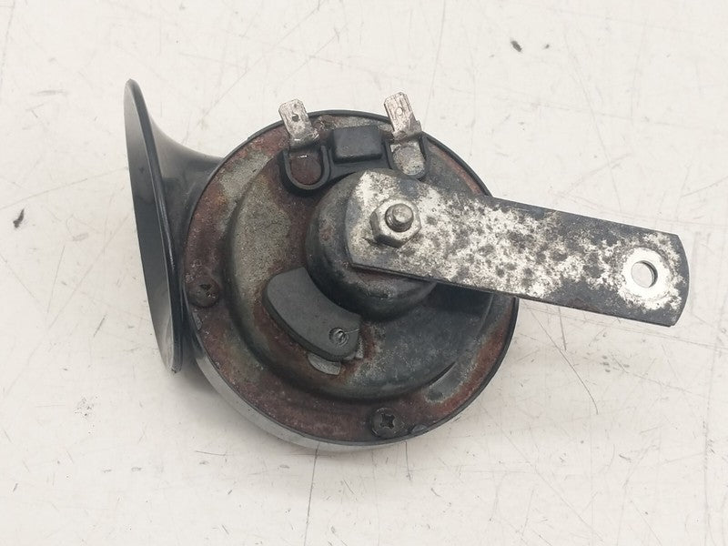 E1 0020046 ⭕ 2012-2020 Tesla Model S Seger Low Pitch Tone Horn 12V 410 Hertz w/ Bracket OEM