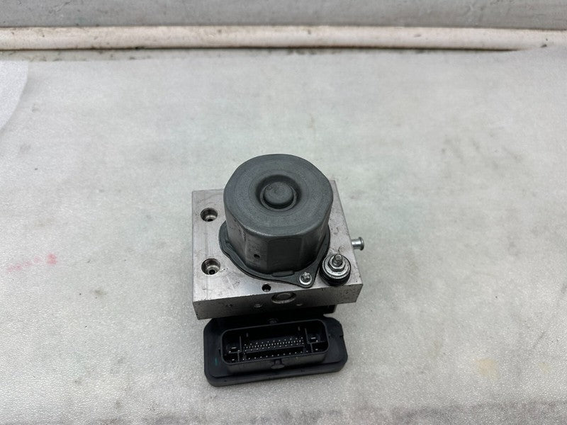 103779700D ⭕ 12-20 Model S Anti-Lock ABS Brake Pump Hydraulic Control Module 1037797-00-D
